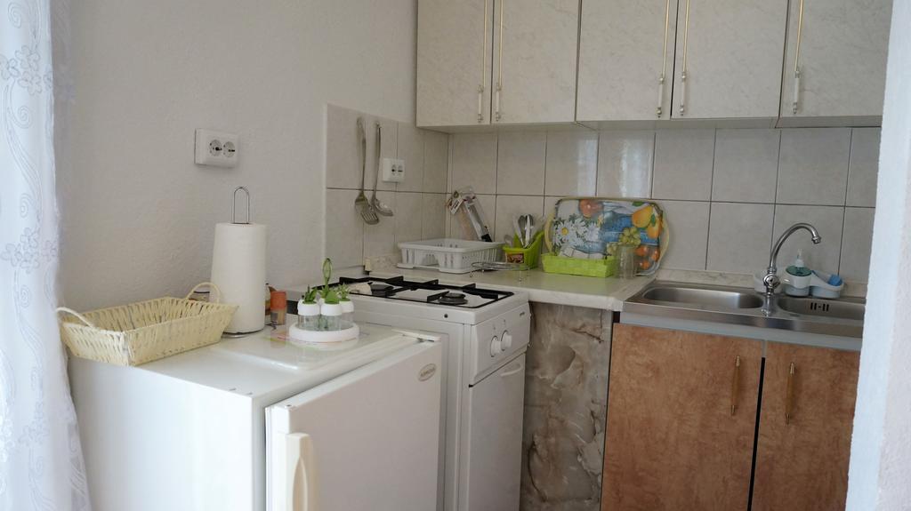 Apartments Red Rose Нин Экстерьер фото