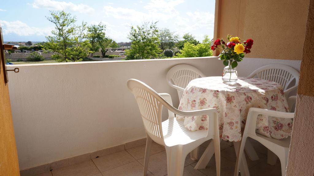 Apartments Red Rose Нин Экстерьер фото